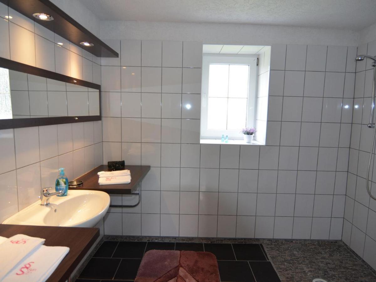 Ferienhaus Christine Schenkendobern Esterno foto